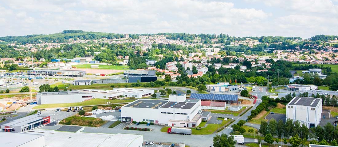 prise-de-vue-drone-pouzauges-zone-industrielle-2