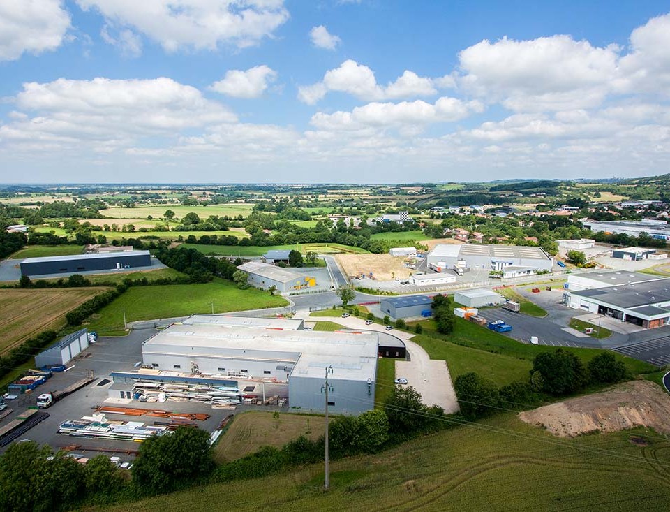 prise-de-vue-drone-pouzauges-zone-industrielle-4